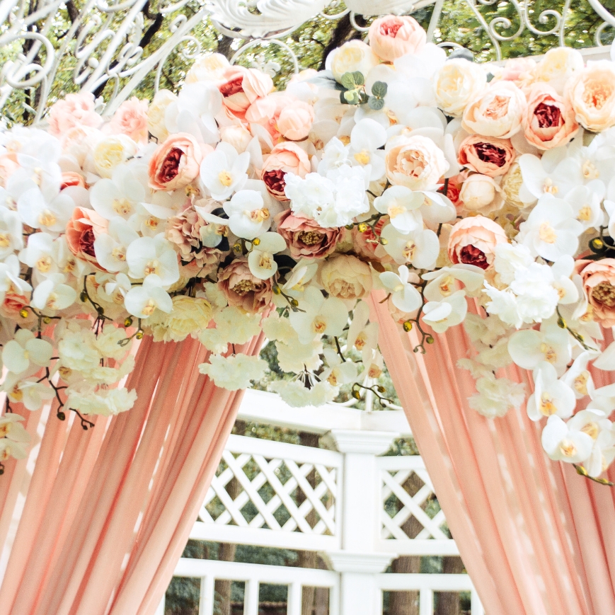 wedding flower arch